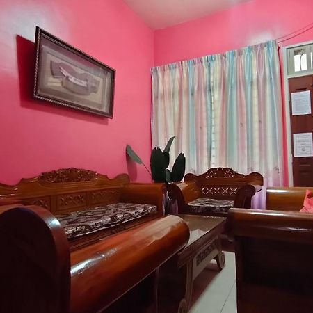 Zulaikha'S Homestay Ulu Tiram Johor Bahru Exteriör bild